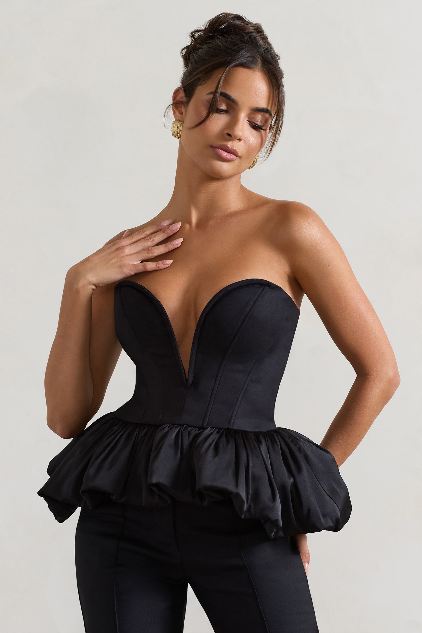 Huntley | Black Sweetheart Corset Top With Satin Puff Hem view 4